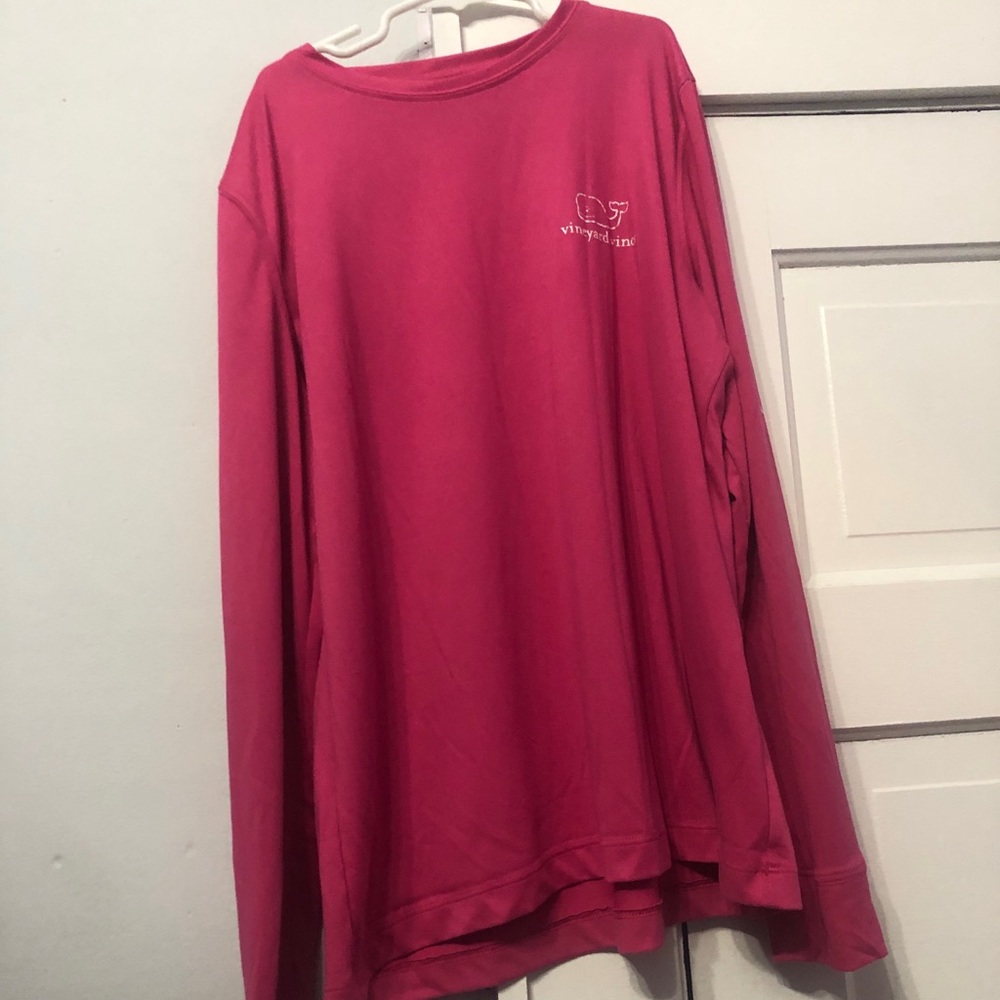 Pink vineyard vines longsleeve